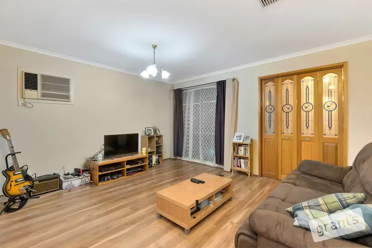 Fifth view of Homely house listing, 10 Wilmott Close, Berwick VIC 3806