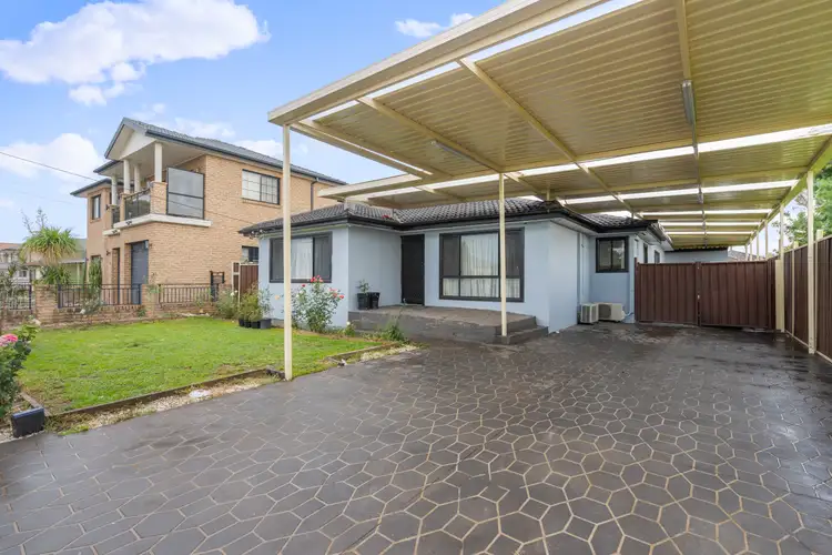 16 Wildman Ave, Liverpool NSW 2170