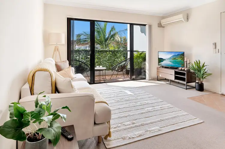 Third view of Homely apartment listing, 17/16 Purli Street, Chevron Island QLD 4217