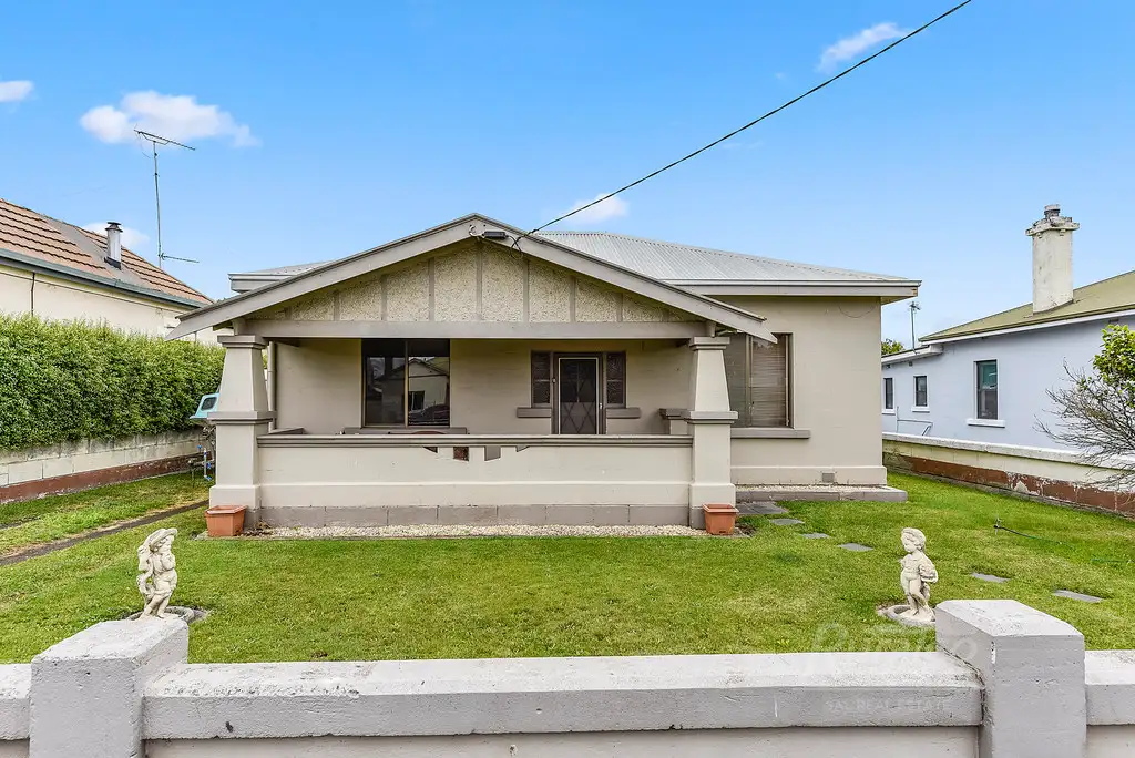 Main view of Homely house listing, 10 Wilson Street, Mount Gambier SA 5290