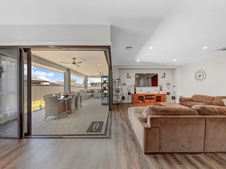 Sixth view of Homely house listing, 8 Esposito Street, Killara VIC 3691