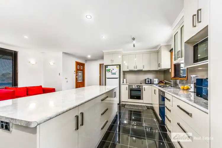 Fifth view of Homely house listing, 8 Illawong Drive, Mount Gambier SA 5290