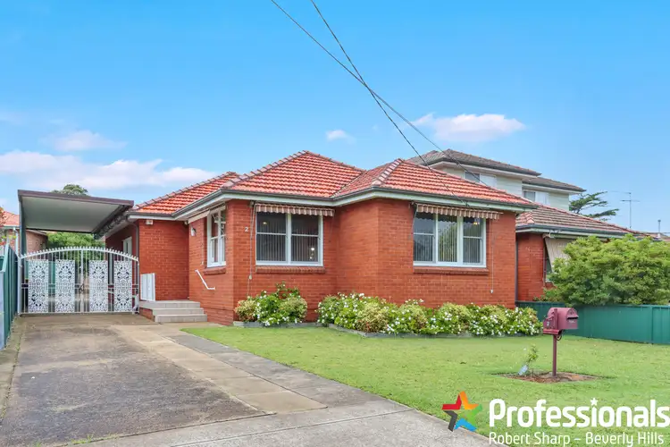 2 Sandra Crescent, Roselands NSW 2196