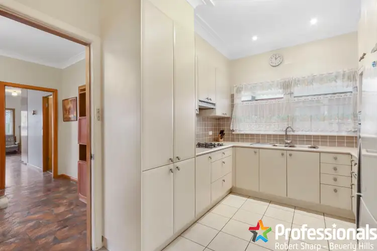 Fifth view of Homely house listing, 2 Sandra Crescent, Roselands NSW 2196