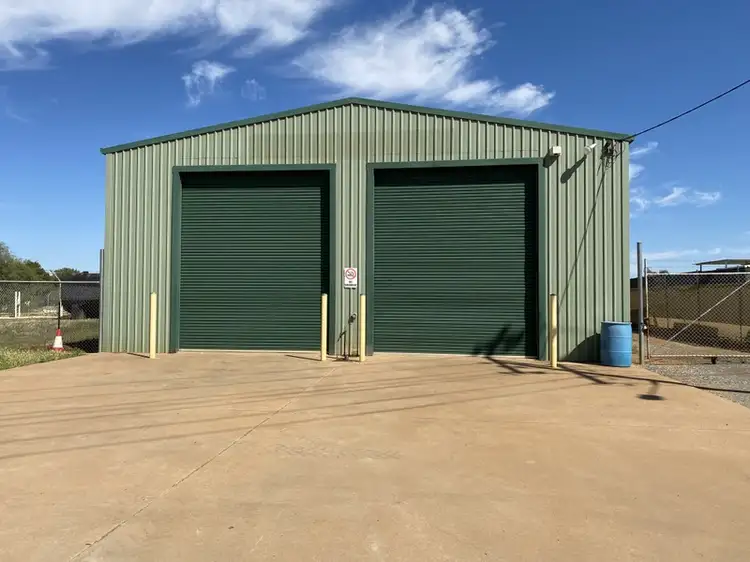 33 Matthews Street, Parkes NSW 2870