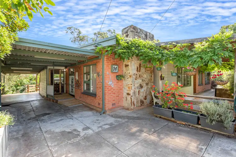 14 Jacaranda Drive, Coromandel Valley SA 5051