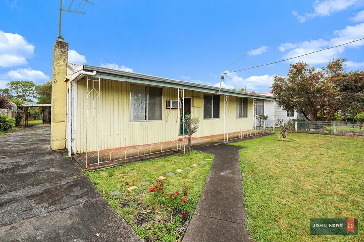 6 Mirboo Street, Newborough VIC 3825