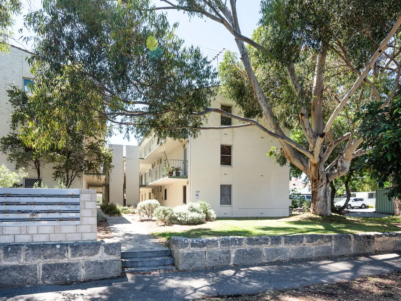 Main view of Homely unit listing, 19/187 Canning Highway, East Fremantle WA 6158