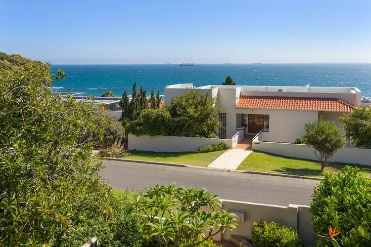 4/10 Avonmore Terrace