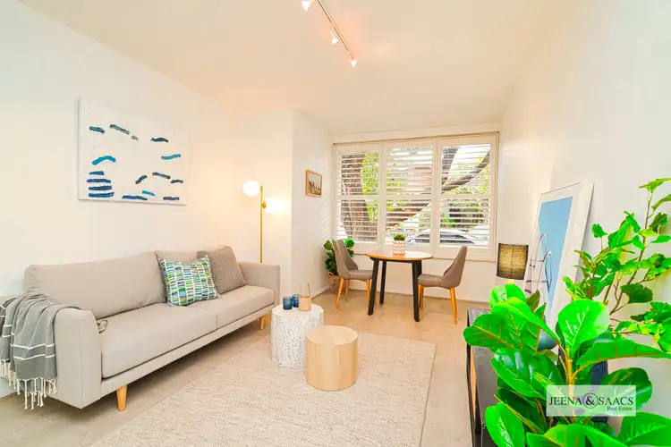 Fourth view of Homely apartment listing, 1/93 Glen Huntly Road, Elwood VIC 3184