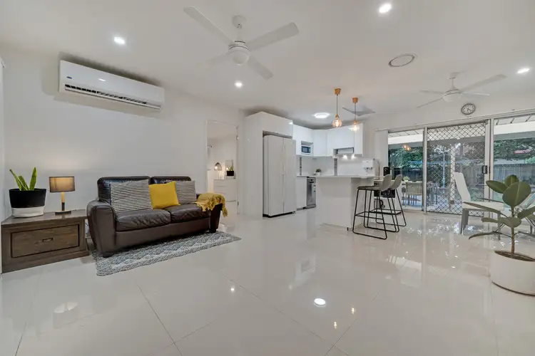 11 Snowdon Street, Slacks Creek QLD 4127
