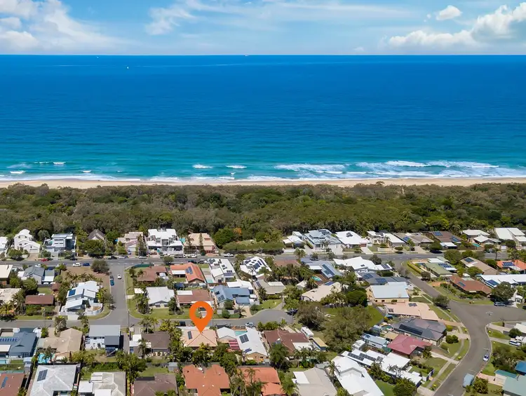 10 Bareena Place, Warana QLD 4575