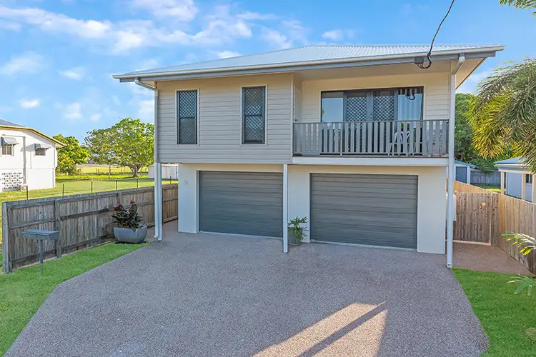 34 Eleventh Avenue, Railway Estate QLD 4810