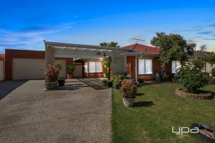 27 Allandale Drive, Deer Park VIC 3023
