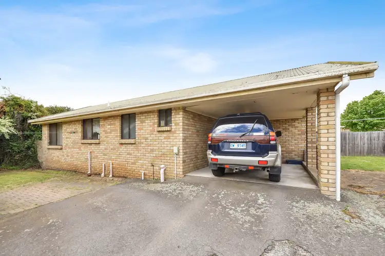 2/40 Bishops Drive, Newnham TAS 7248