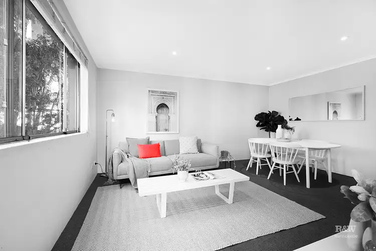 13/3 Riverside Crescent, Marrickville NSW 2204