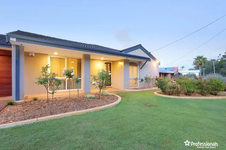 8 Basildon Way, Parkwood WA 6147