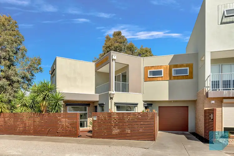 1/5 Strathvea Lane, Caroline Springs VIC 3023