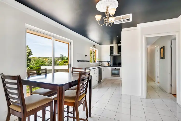 Fifth view of Homely house listing, 10 Capeview Crescent, Hackham SA 5163