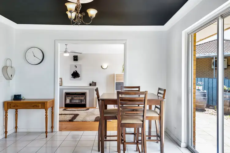 Sixth view of Homely house listing, 10 Capeview Crescent, Hackham SA 5163