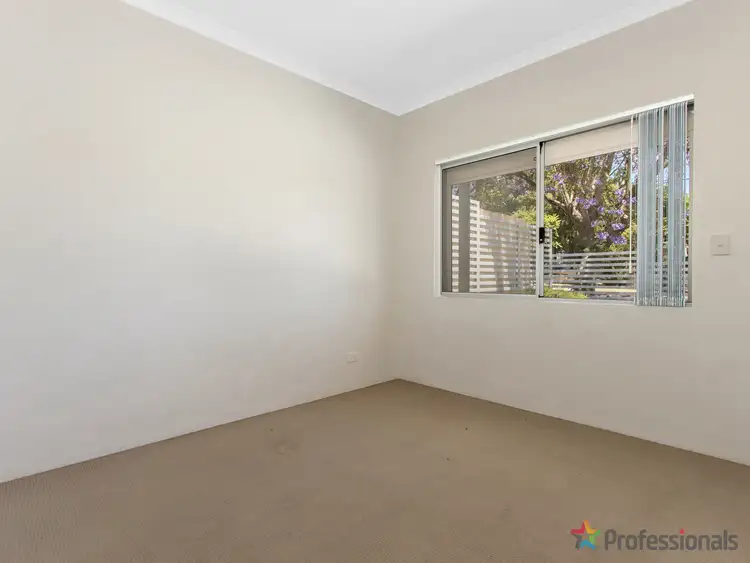 Sixth view of Homely house listing, 10 Waddingham Way, Medina WA 6167