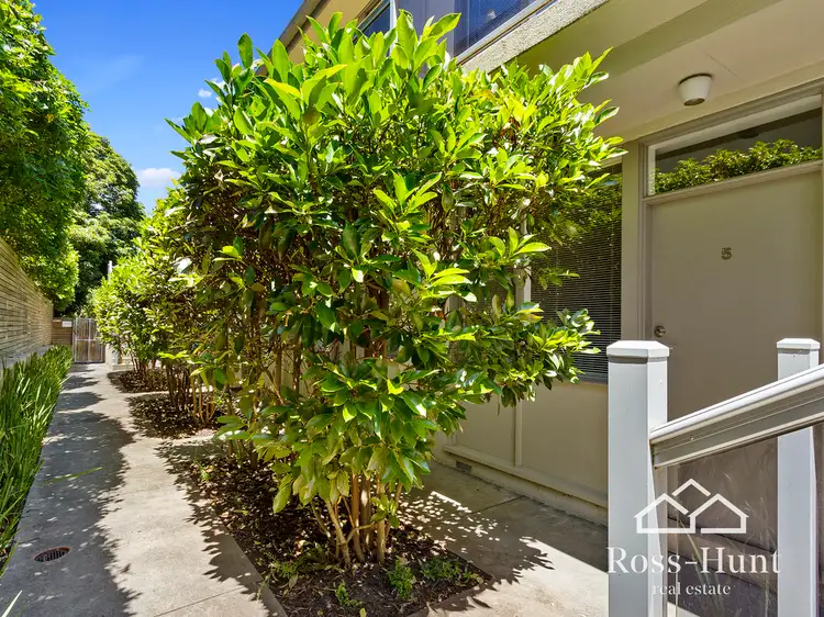 Second view of Homely apartment listing, 5/5 Summerlea Grove, Hawthorn VIC 3122