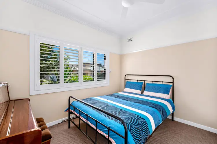 Sixth view of Homely house listing, 6 Faymax Street, Pelican NSW 2281