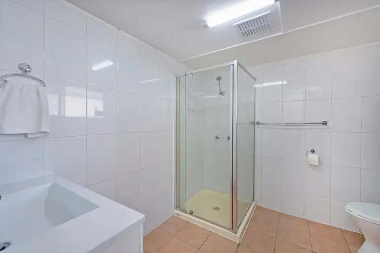 Sixth view of Homely unit listing, 2/26 Leonard Street, Surfers Paradise QLD 4217