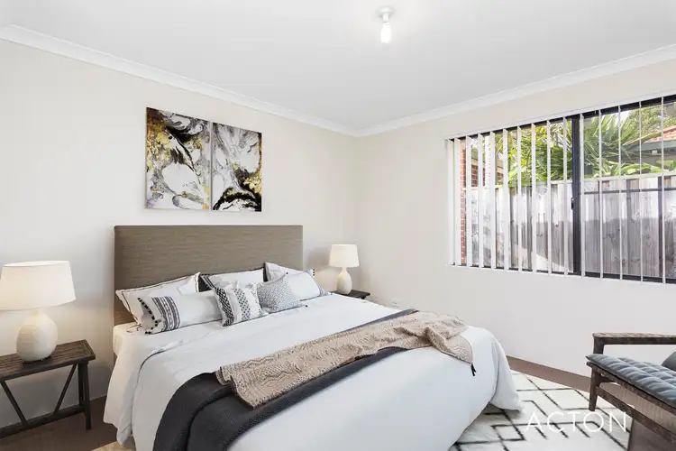 Sixth view of Homely house listing, 2/13 Canavan Crescent, Manning WA 6152