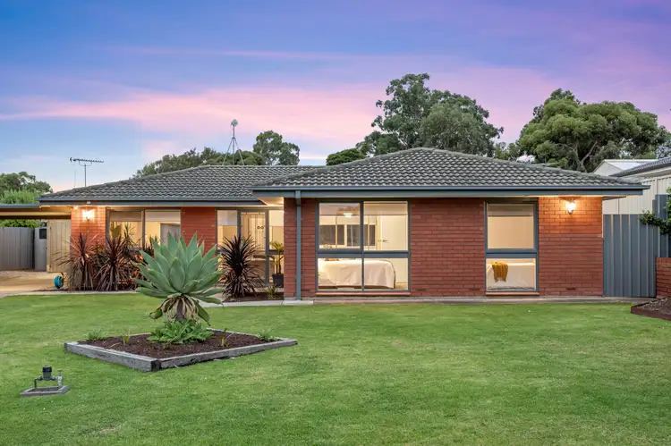 11 Mason Avenue, Happy Valley SA 5159