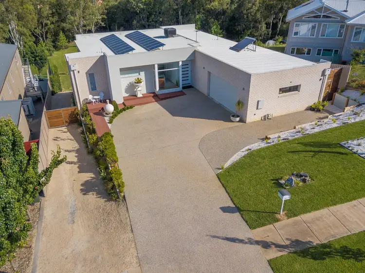 52 Clarendon Avenue, Wodonga VIC 3690