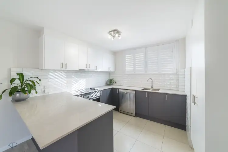 Main view of Homely apartment listing, 2/12 Leonard Avenue, Surfers Paradise QLD 4217
