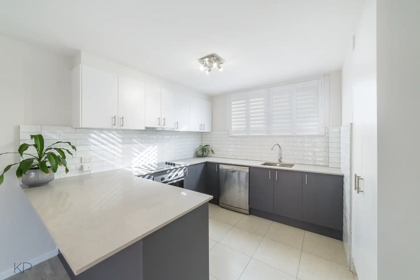 Main view of Homely apartment listing, 2/12 Leonard Avenue, Surfers Paradise QLD 4217
