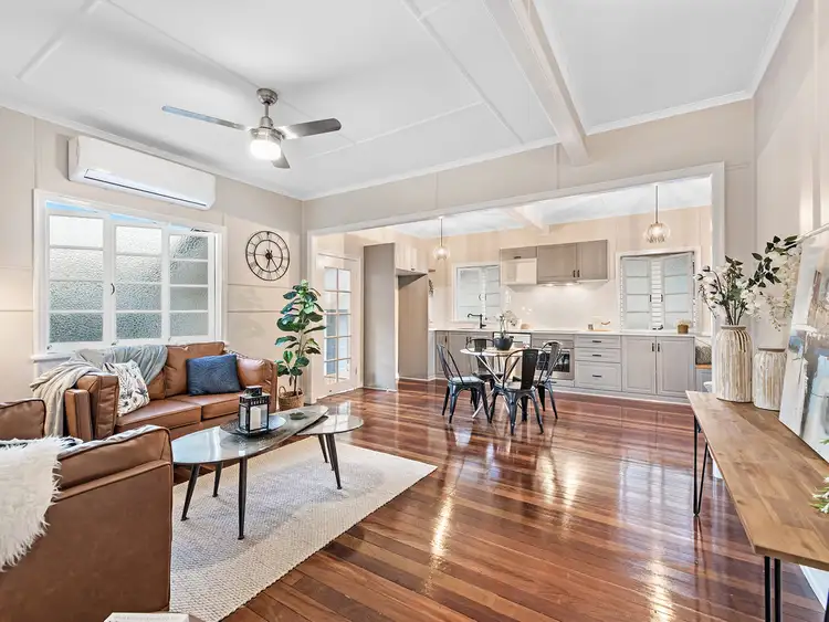 27 Briggs Road, Ipswich QLD 4305