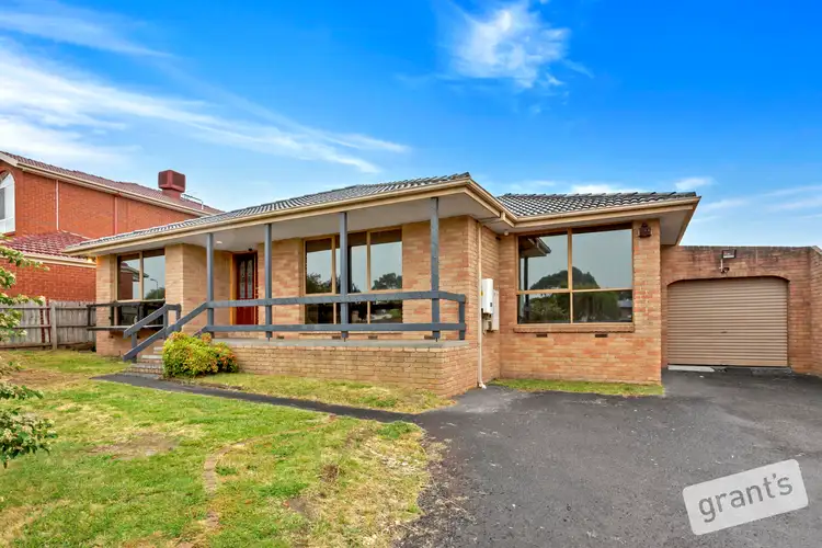 52 Blackwood Drive, Narre Warren VIC 3805