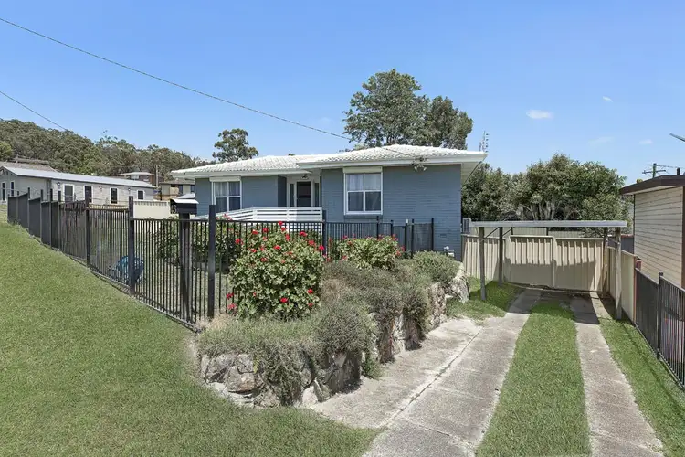 43 Yanco Crescent, Toronto NSW 2283