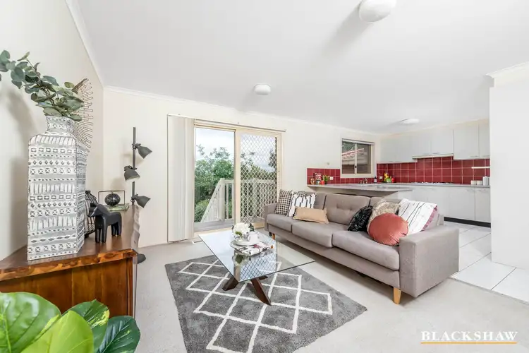 5 Hughes Crescent, Ngunnawal ACT 2913
