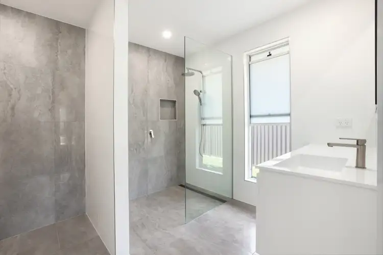 Fifth view of Homely house listing, 10 Scott Street, Thrumster NSW 2444