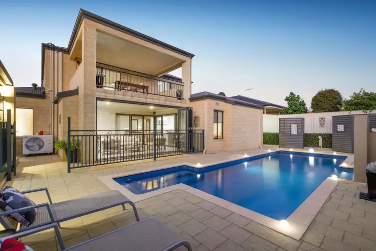 18 Brunswick Bend, Jane Brook WA 6056
