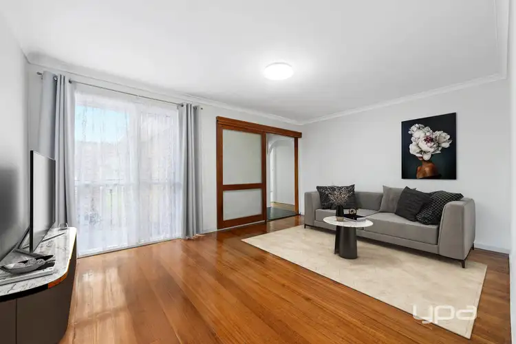 Second view of Homely house listing, 11 Meadowbank Court, Kings Park VIC 3021