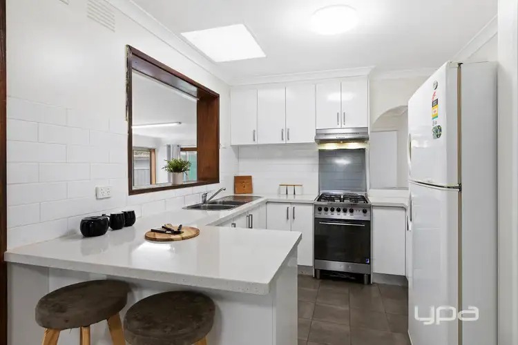 Fourth view of Homely house listing, 11 Meadowbank Court, Kings Park VIC 3021