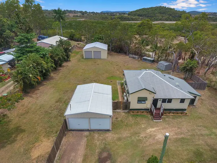 Second view of Homely house listing, 33 Maralyn Avenue, Grasstree Beach QLD 4740