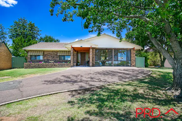 6 Waree Drive, Tamworth NSW 2340