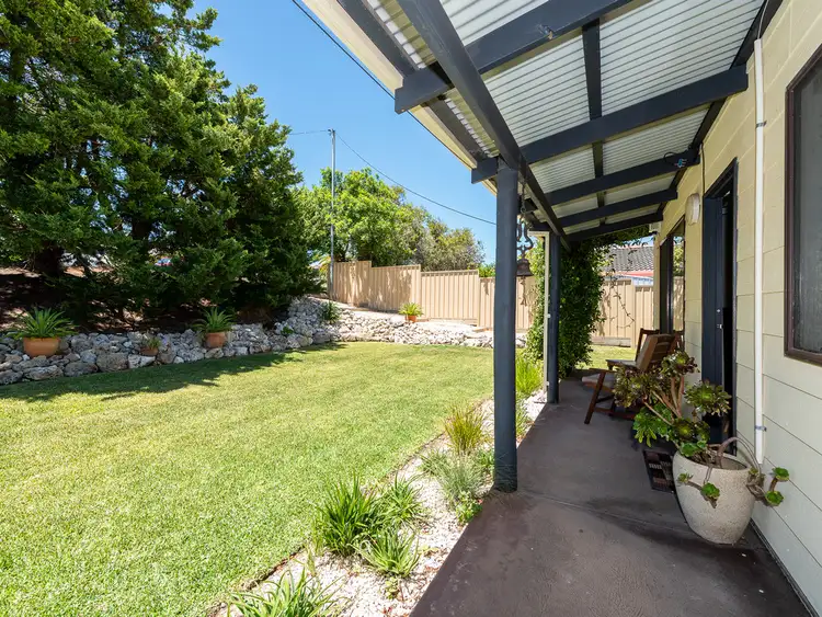 Sixth view of Homely house listing, 8 SCRIVENER PLACE, Halls Head WA 6210