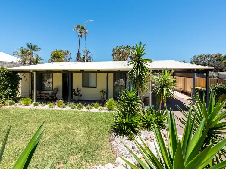 Seventh view of Homely house listing, 8 SCRIVENER PLACE, Halls Head WA 6210