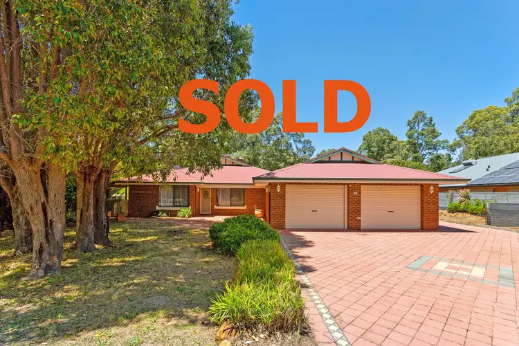 28 Painter Cres, Mundaring WA 6073