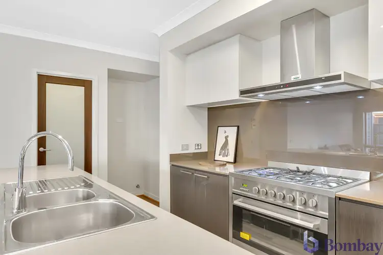 Fifth view of Homely house listing, 27 Bluebell drive, Craigieburn VIC 3064