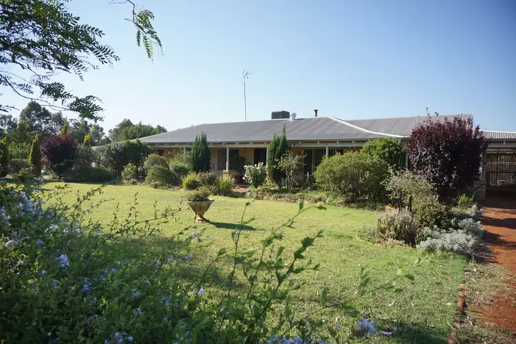 14 Kooringal Vale, Dandaragan WA 6507