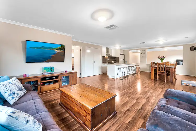 80 Glenelg Street, Clyde North VIC 3978
