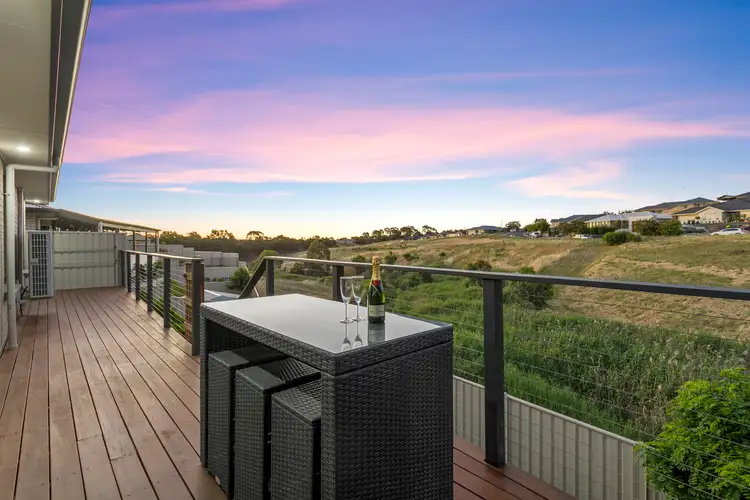 18 Adel Circuit, Huntfield Heights SA 5163